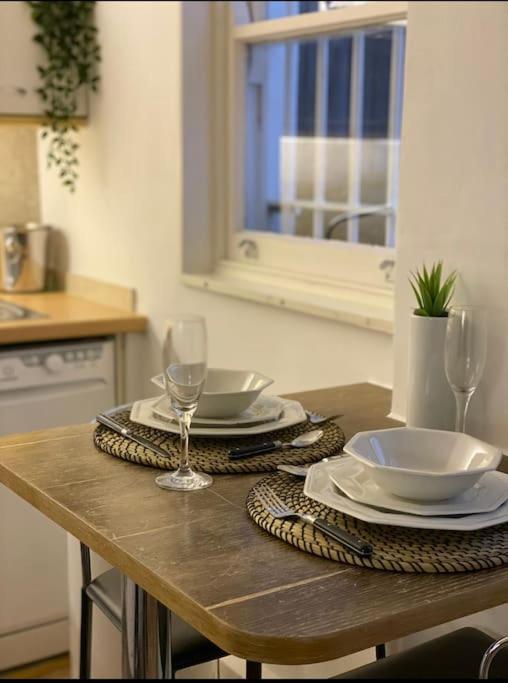 Spacious Flat In The Most Desirable Area Of Londres Extérieur photo