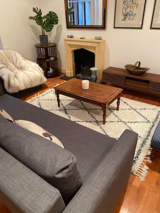 Spacious Flat In The Most Desirable Area Of Londres Extérieur photo